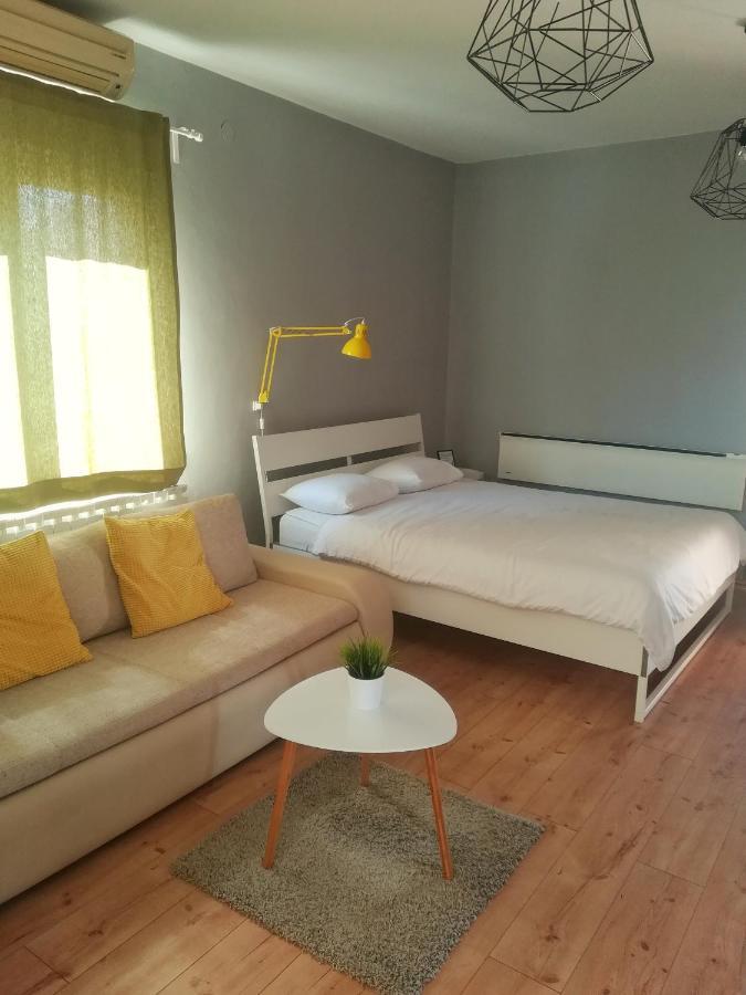 Jimmy Apartments Pula Luaran gambar